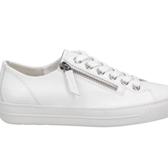 Sneakers. Leather Sneaker - Picture 4 of 12